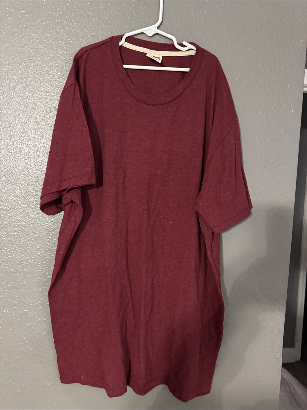 HOMAGE Men's Crew Neck Tee - Wine